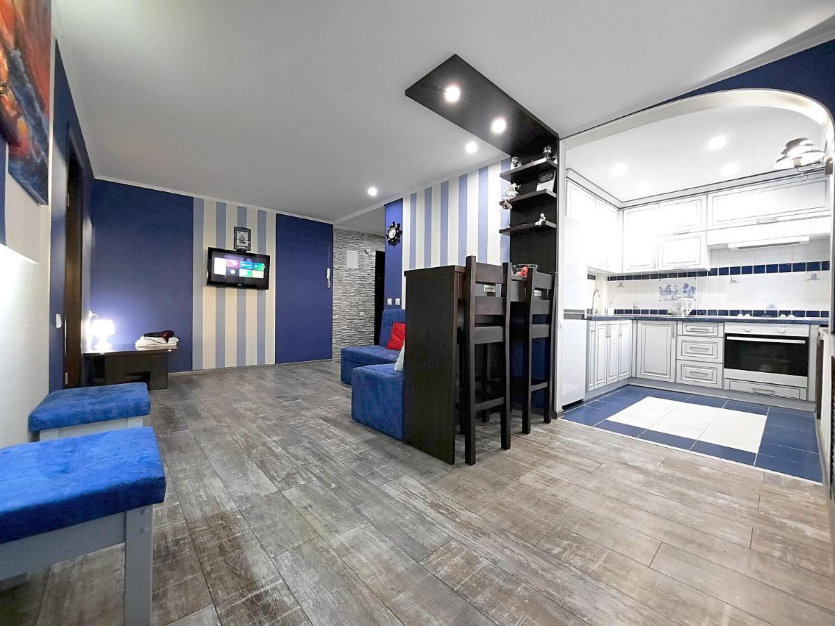 Sea Style - Сеть Апартаментов Alex Apartments Бесконтактное Заселение 24-7 Połtawa Pokój zdjęcie